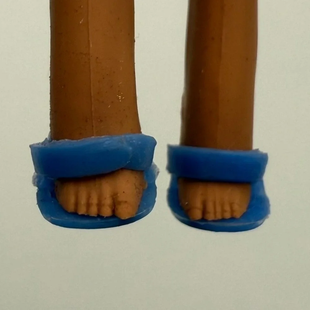 Vintage Barbie Clone Blue Opened Toe Heels – Hong Kong‎ Marked – 1960-70s